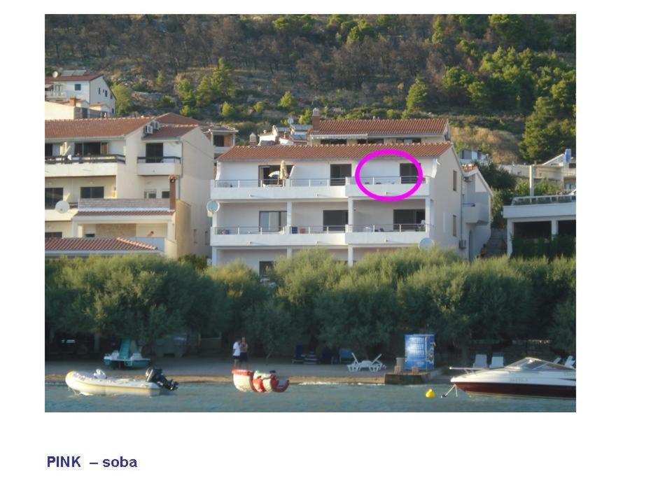 Filip Apartment أوميس المظهر الخارجي الصورة