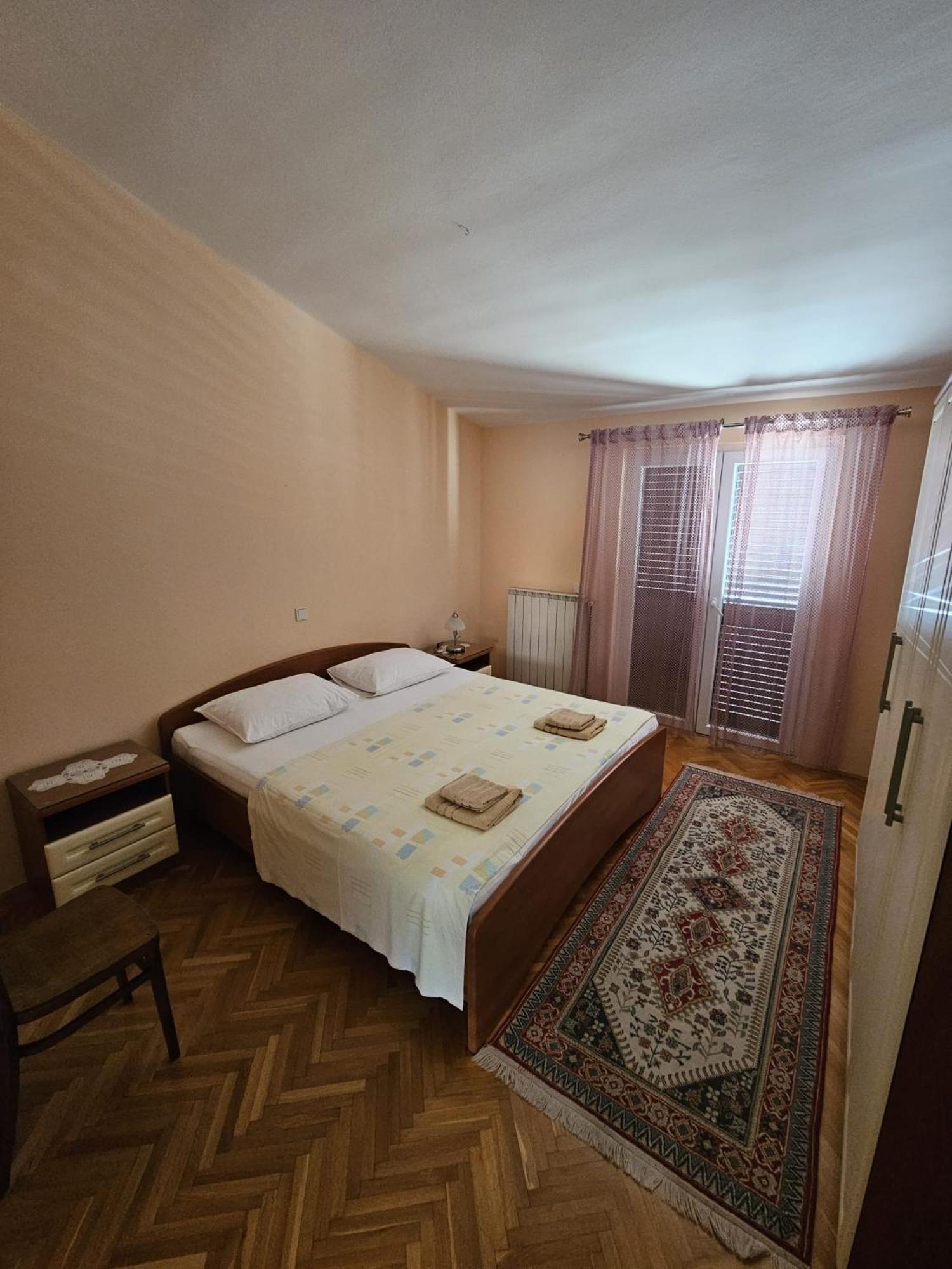 Filip Apartment أوميس المظهر الخارجي الصورة
