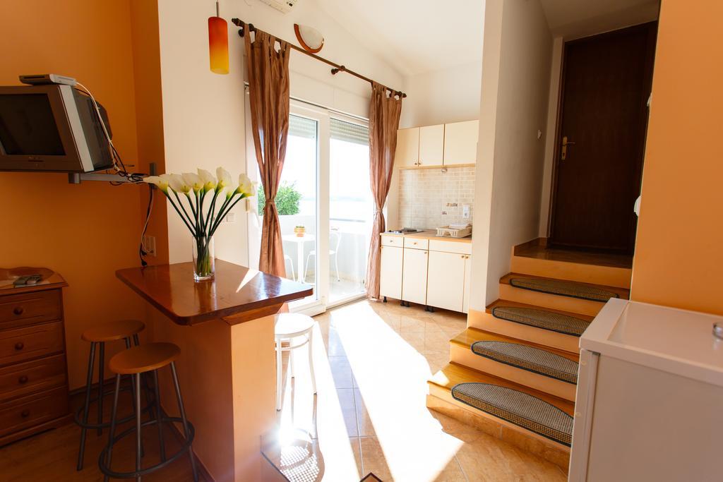 Filip Apartment أوميس المظهر الخارجي الصورة